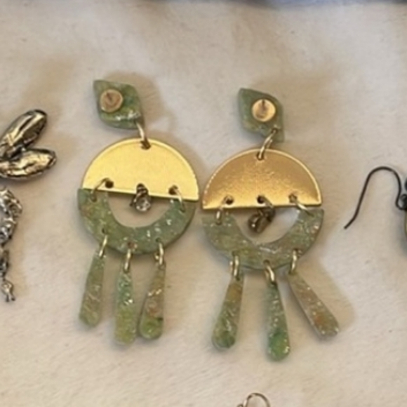 Gold and Natural Green Stone Statement Earrings - Picture 3 of 3